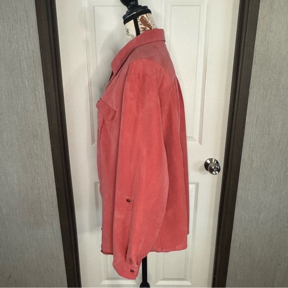 Roz & Ali Coral Button-Up Shirt - Picture 6 of 11